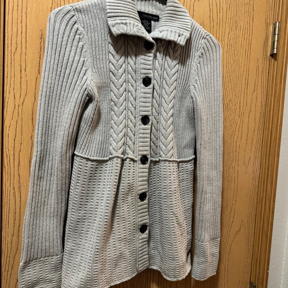 Cardigan Calvin Klein button size Small